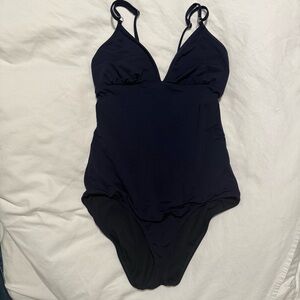 Chic Athleta Navy Swimsuit with Strappy Design
